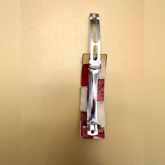 Clip Paris Red and Cream Patterned Barrette - Picture 5 of 7